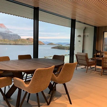 Stor Moderne Leilighet I Henningsvaer, 70 Kvm Eksteriør billede